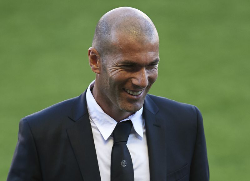VIDEO | Zinedine Zidane blamiert Torhüter mit seinen Skills in aller Öffentlichkeit!