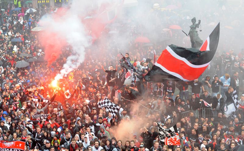 Top 10 der besten Fankurven der Bundesliga