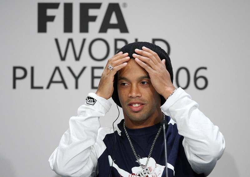 Ende 2018 machte der Kontostand von der ehemaligen Fußball-Legende Ronaldinho Schlagzeilen.
