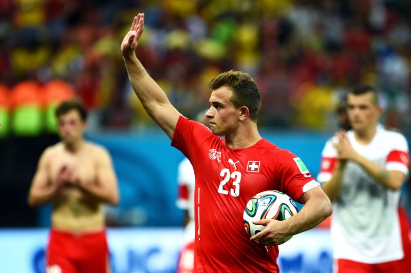 Transfer-Gerüchte: Tauziehen um Shaqiri, Lewandowski-Wechsel, HW4 nach Italien?