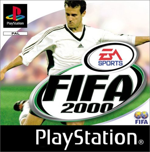 Auf dem Cover von FIFA 2000 siehst du Mehmet Scholl.