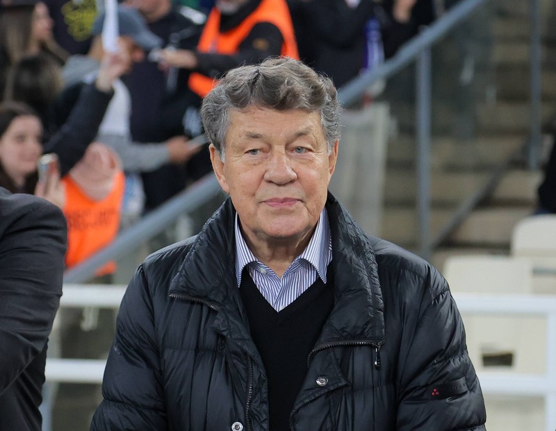 Auch Otto Rehhagel hat eine abgeschlossene Ausbildung.