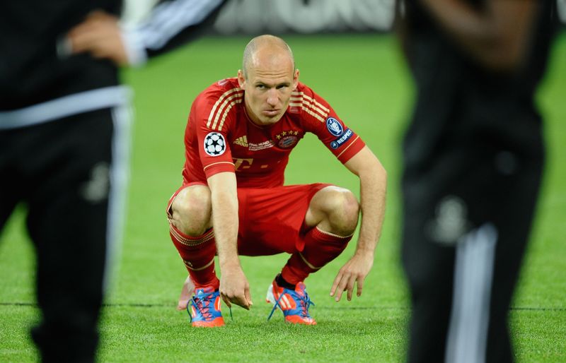 DAS sagten Drogba & Lampard zu Robben vor seinem Elfmeter im CL-Finale!