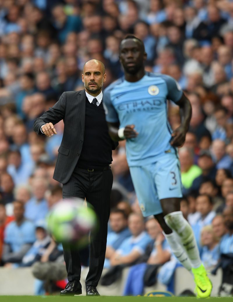 Ganz England diskutiert über diese 4 Entscheidungen von Pep Guardiola