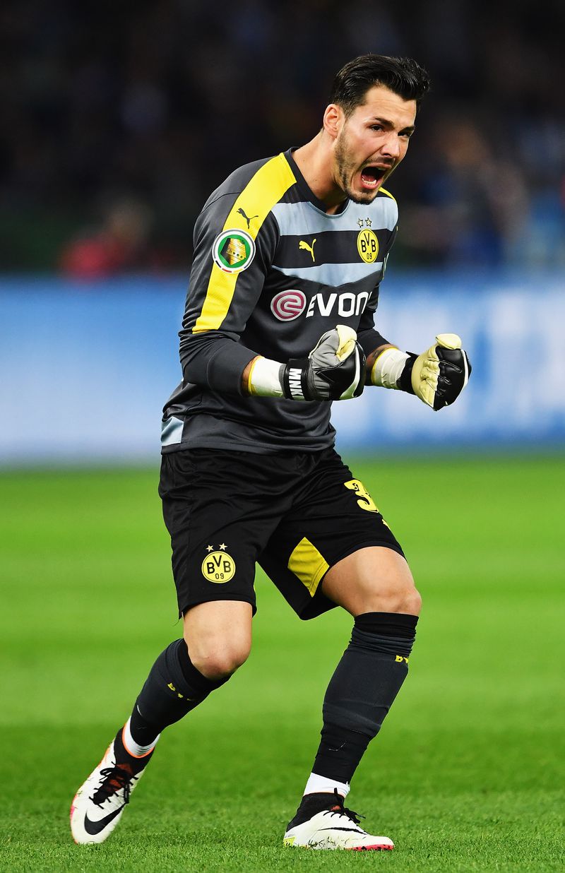 Dortmund siegt im Elfmeterschießen - Und niemand merkte, was Bürki direkt vorher noch machte