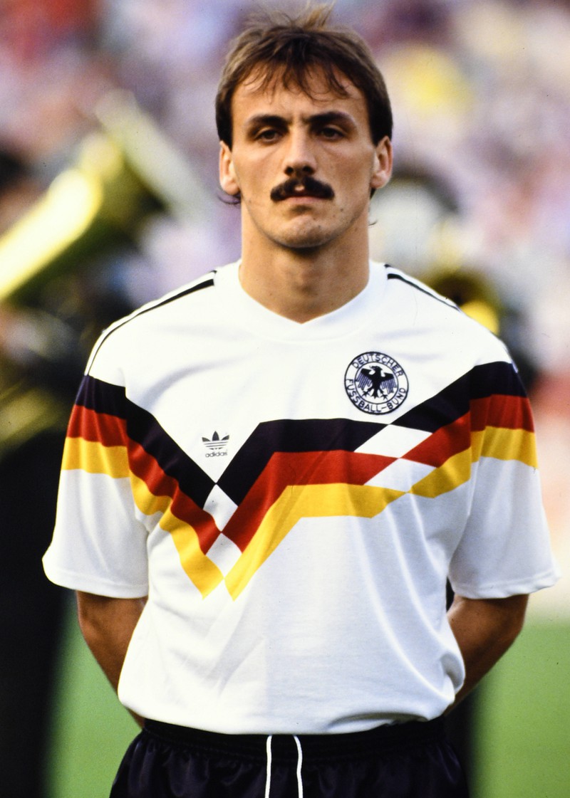 Jürgen Kohler hat es ebenfalls in den Kader des deutschen Dream-Teams geschafft