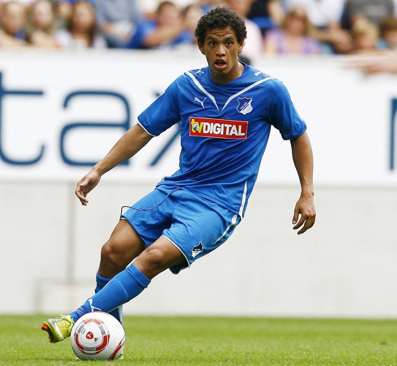 Carlos Eduardo  feierte im Jahr 2007 bei Hoffenheim sein Bundesliga-Debüt.