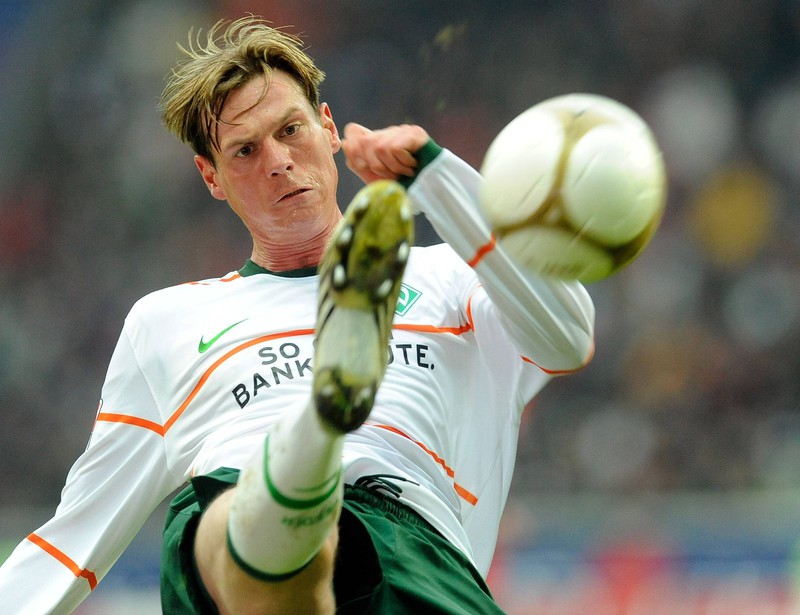 Tom Borowski etablierte sich als Stammspieler bei Werder Bremen.