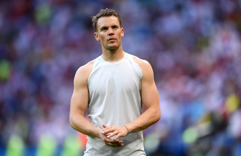 Nachdem Neuer seinen Abschied bei Schalke auf seiner Facebook-Seite verkündet hatte, hagelte es Beleidigungen und Drohungen gegen den Ausnahme-Torwart.