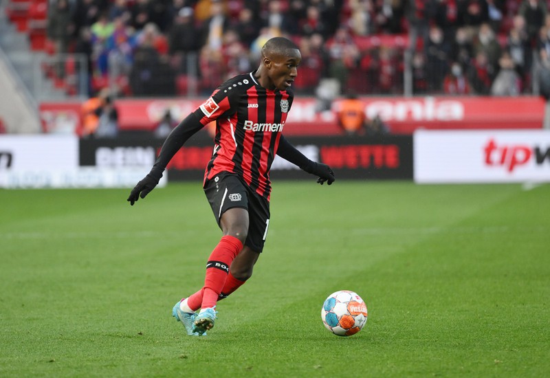 Moussa Diaby spielt in der Bundesliga für Bayer 04 Leverkusen.