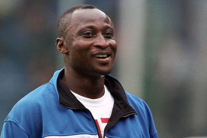 Anthony Yeboah bejubelt ein Tor