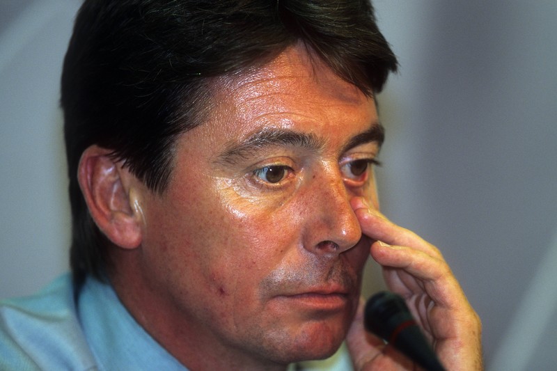 Die Amtszeit von Bernd Krauss bei Borussia Dortmund entwickelte sich zum sportlichen Desaster.