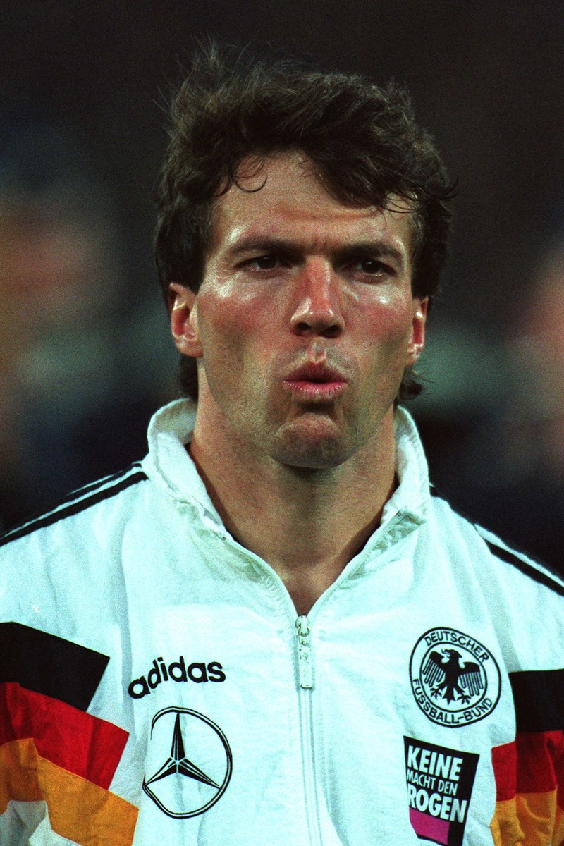 Lothar Matthäus ist im Mittelfeld der Top-Elf von Stefan Effenberg.