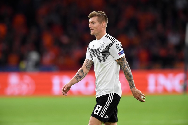 Der Ex-Fußballprofi Toni Kroos hat einige Tattoos.