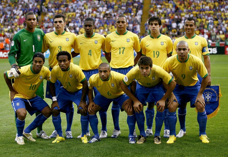 Welche Teams halten den Rekord für die meisten Platzverweise in der WM-Geschichte?