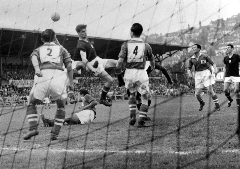 Südkorea kassierte 1954 einige Gegentore beim Spiel gegen Ungarn.