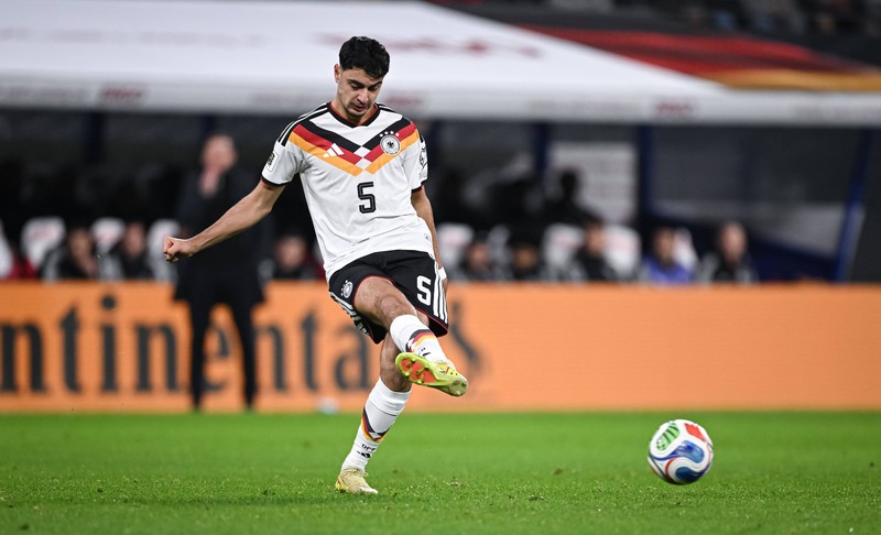 Aleksandar Pavlovic sollte schon bei der EM 2024 dabei sein, doch konnte wegen einer Mandelentzündung nicht teilnehmen.