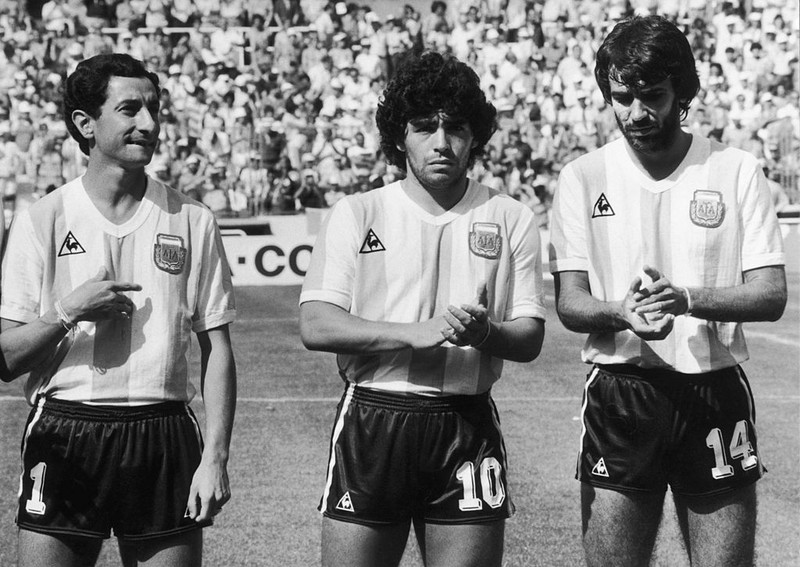So viel wären bekannte Fußball-Legenden heute wert: