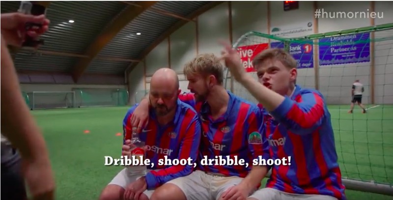 Lustiges Video-Experiment: Norweger spielen sturzbetrunken Fußball