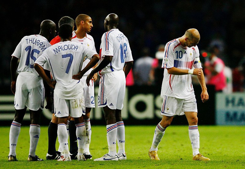 Zidane verlässt bei der WM 2006 den Platz im Spiel gegen Italien