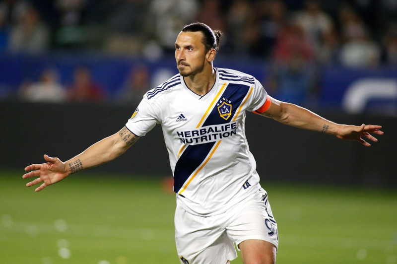 Star-Kicker Zlatan Ibrahimović bejubelt ein Tor