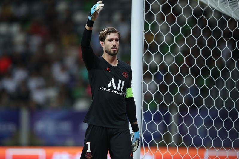 Kevin Trapp auf dem Feld