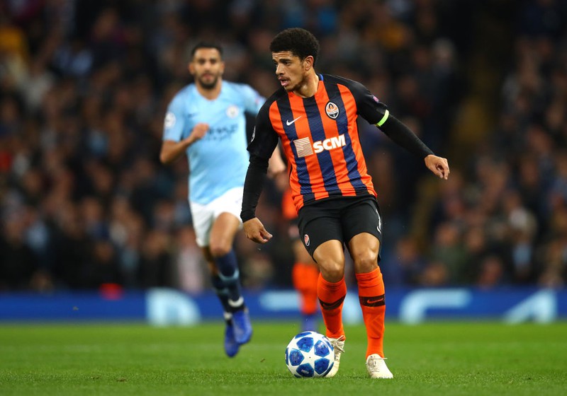 Taison am Ball