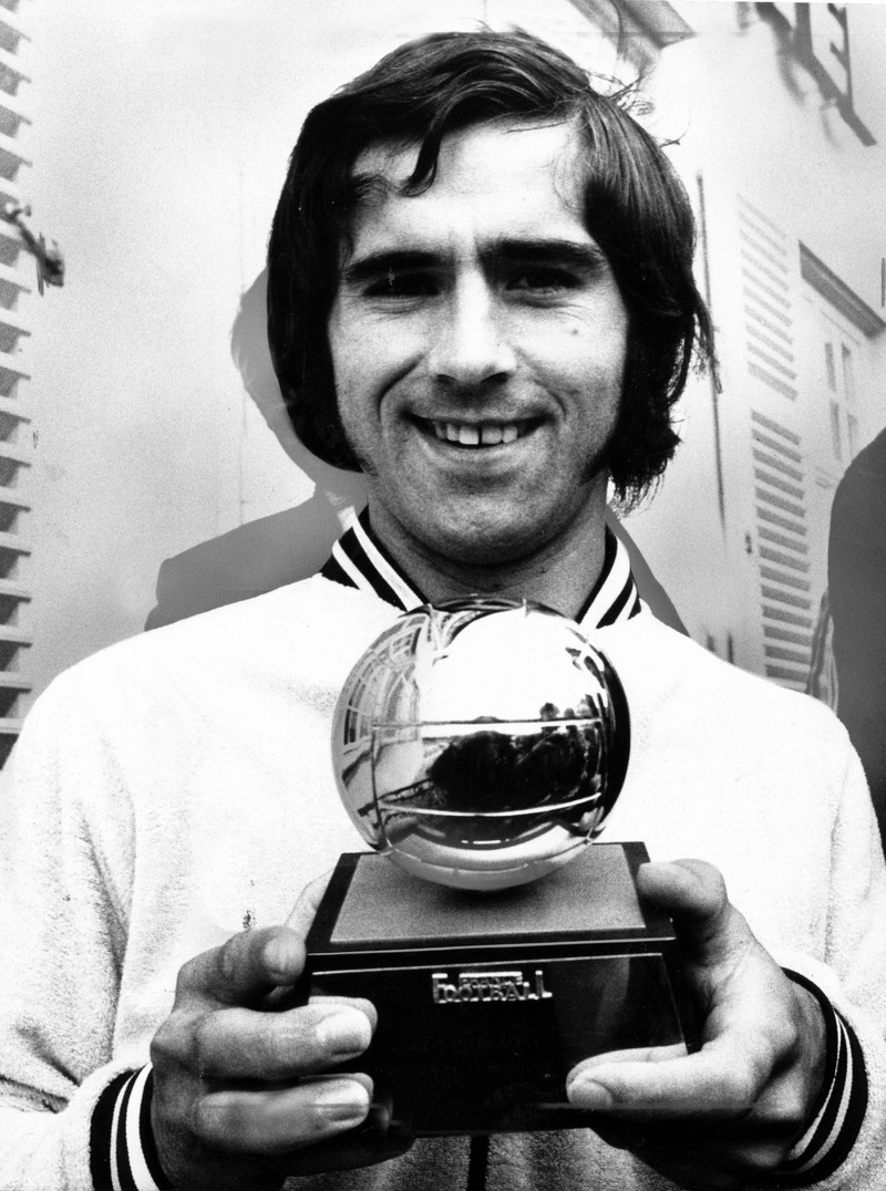 Gerd Müller hat extrem viele Auszeichnungen gewonnen.