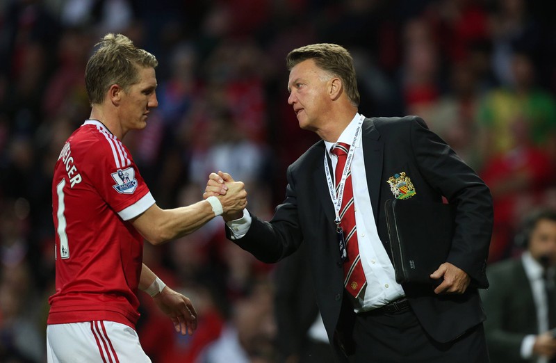 Man sieht auf dem Bild Louis van Gaal, der beim FC Bayern Bastian Schweinsteiger trainierte und Sympathie für ihn entwickelte