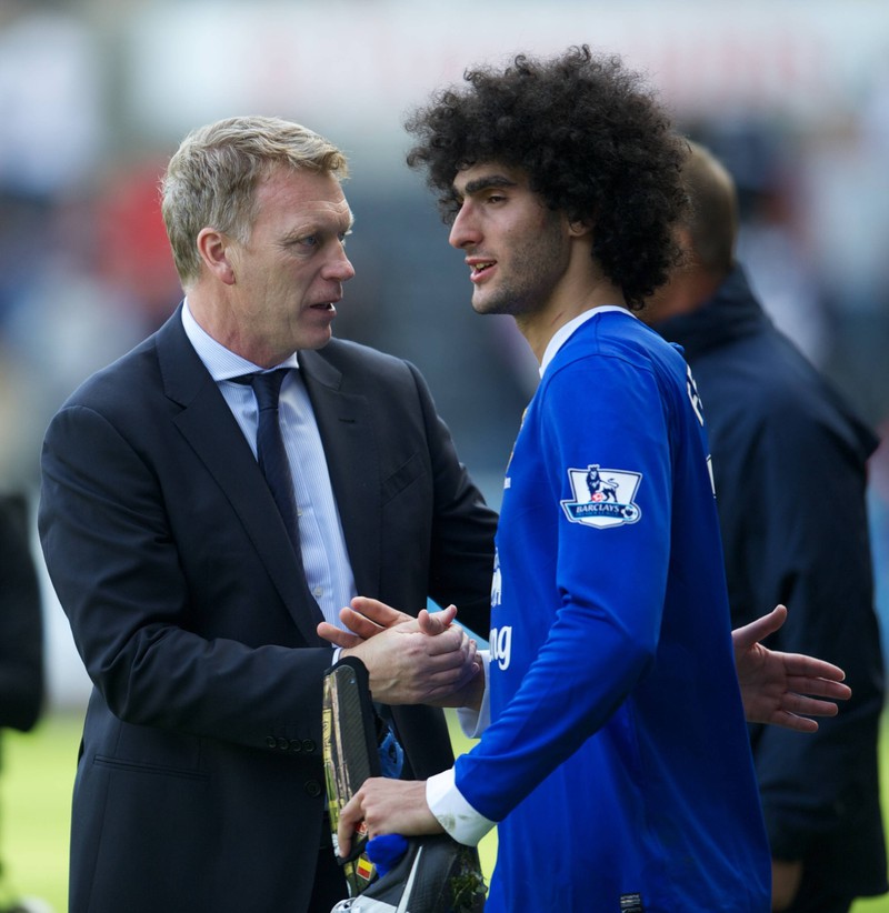 Man sieht David Moyes, der lange Marouane Fellaini trainierte und zusammen mit ihm Erfolge feierte