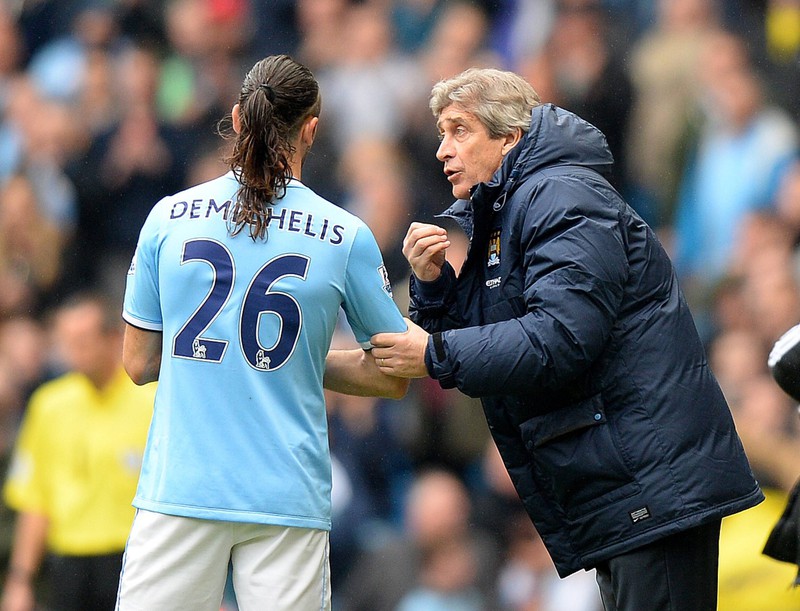 Man sieht den chilenischen Couch Manuel Pellegrini, der lange Martin Demichelis trainierte und der ihm immer folgte