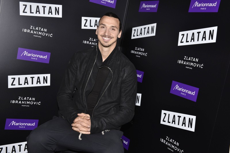 Zlatan Ibrahimovic hat ein eigenes Parfüm und eine eigene Sportbekleidungs-Marke.