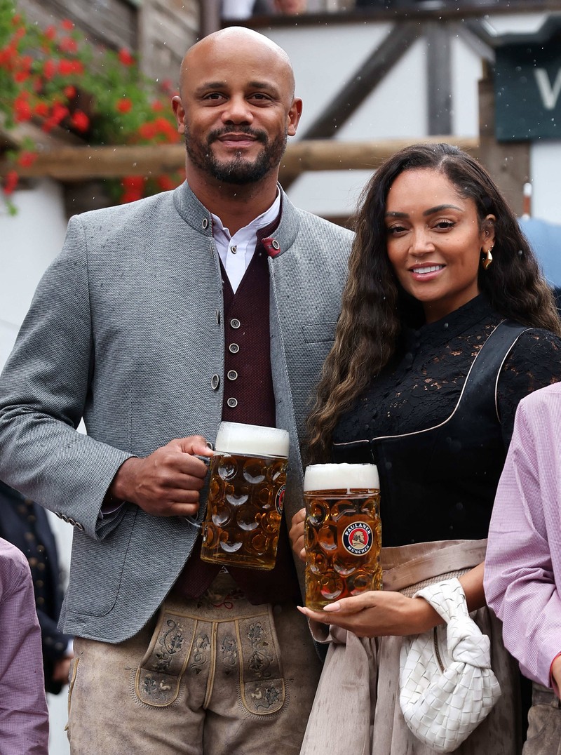 Die Familie von Vincent Company ist gut in München angekommen, nachdem er Cheftrainer wurde.