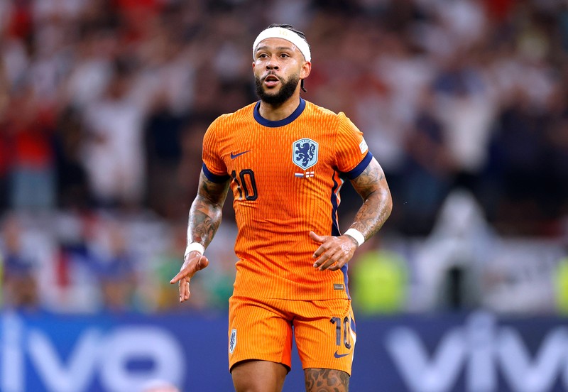 Memphis Depay ist vereinslos.