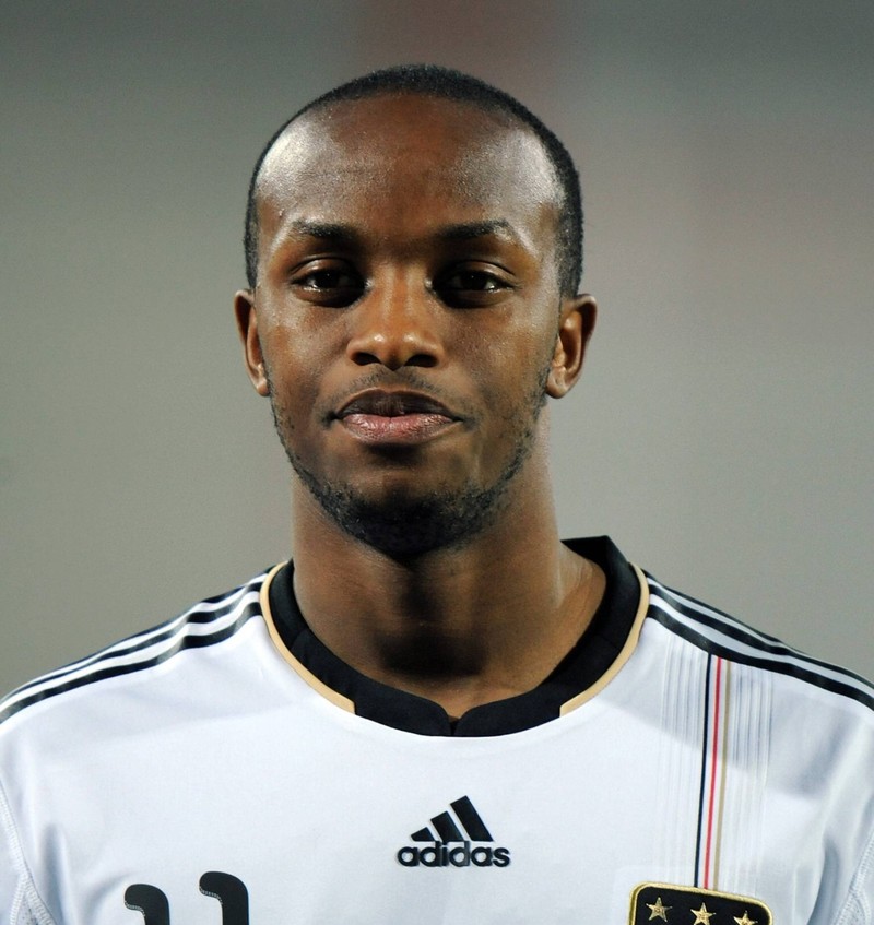 Savio Nsereko spielte für die deutschen U-Nationalmannschaften groß auf, doch für eine große Karriere hat es trotzdem nicht gereicht