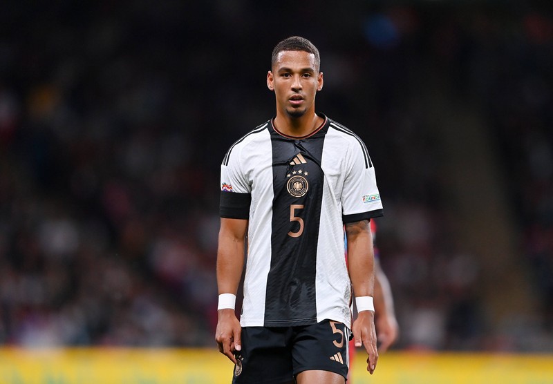Thilo Kehrer besuchte ebenfalls die Schule Berger Feld und absolvierte hier sein Abitur.
