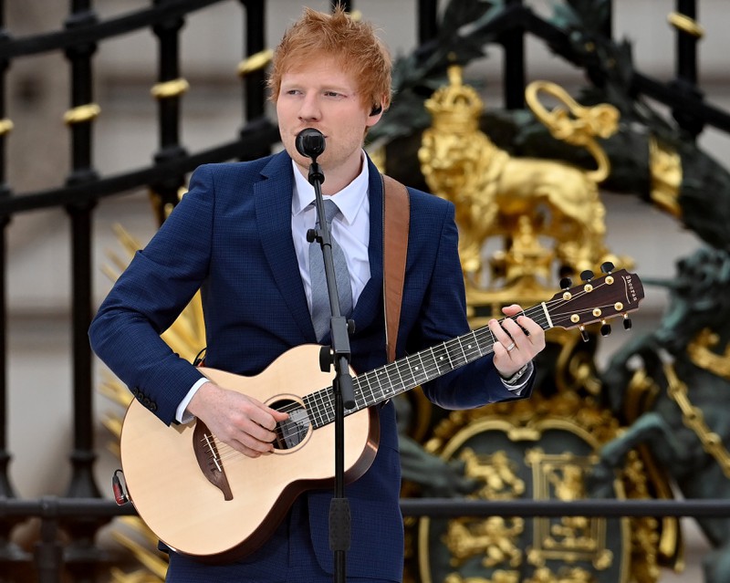 Ed Sheeran soll EM eröffnen. Dies soll zwei Tage vor der Eröffnungsfeier in München passieren