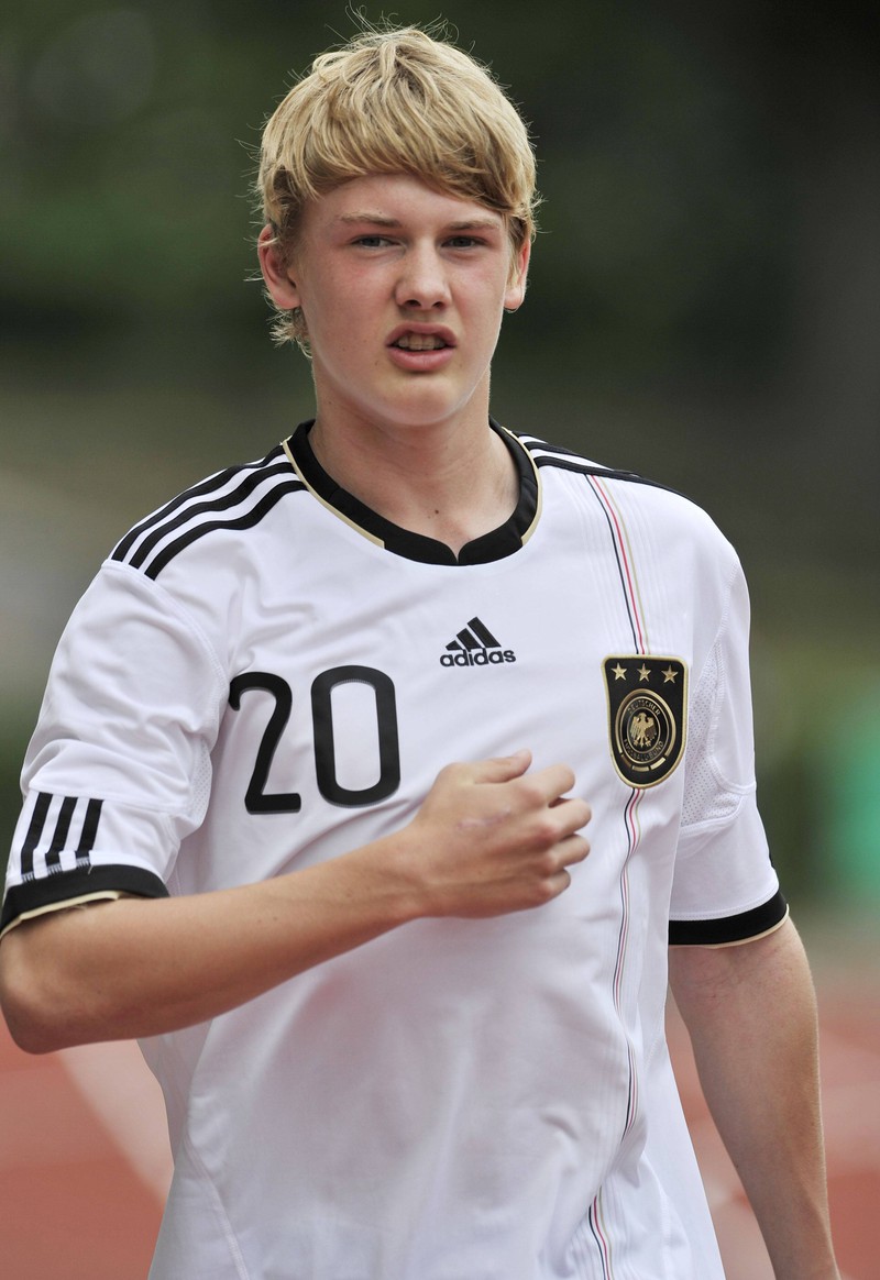 Julian Brandt startete seine Fußballkarriere in den Jugendmannschaften des SC Borgfeld und des FC Oberneuland.