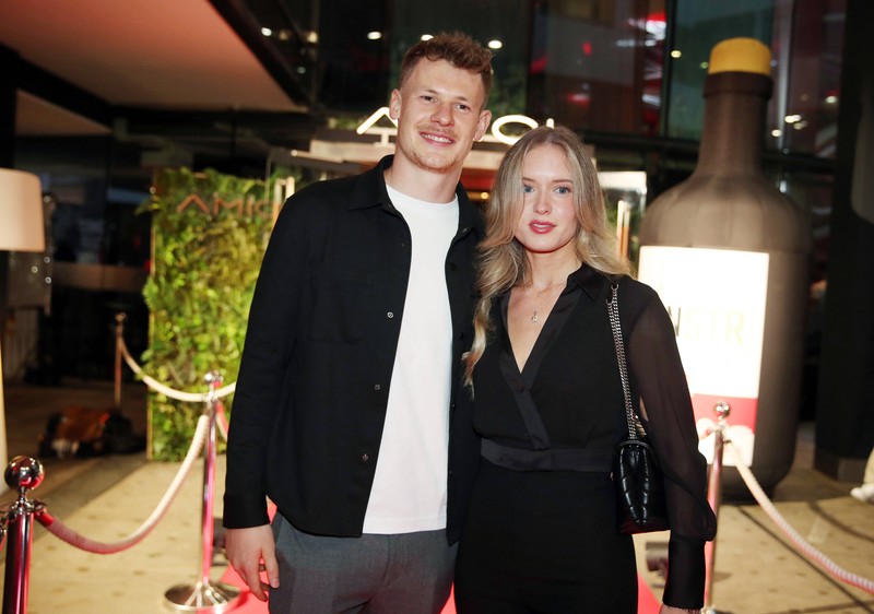 Alexander Nübel ist in einer Beziehung zu seiner Freundin Eileen.