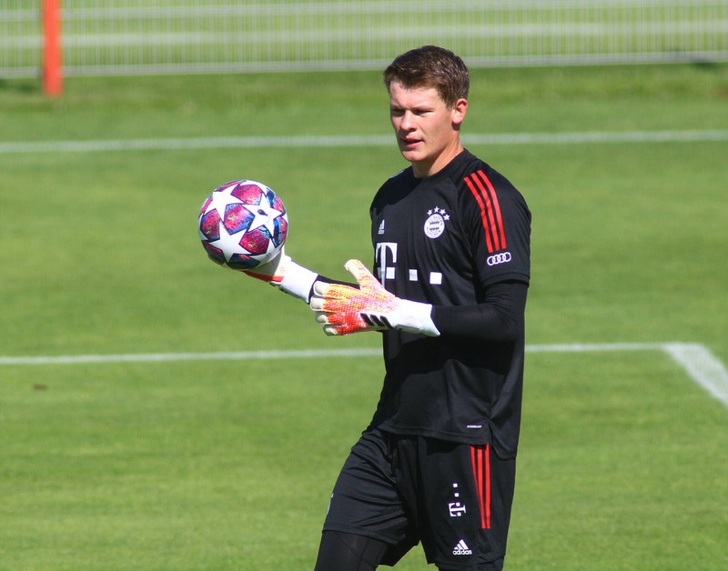 Alexander Nübel steht bei FC Bayern unter Vertrag.