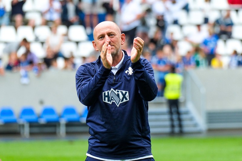 Torsten Lieberknecht ist als Trainer bei Darmstadt sehr glücklich.