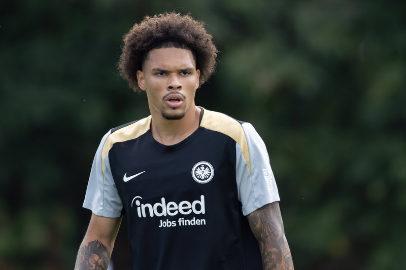 Nnamdi Collins spielt bei Eintracht Frankfurt.