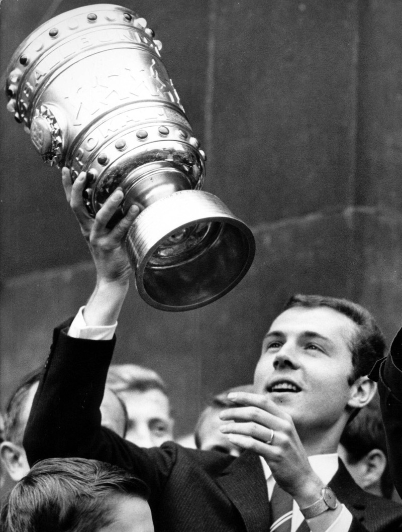 Franz Beckenbauer gewann den DFB Pokal bereits.