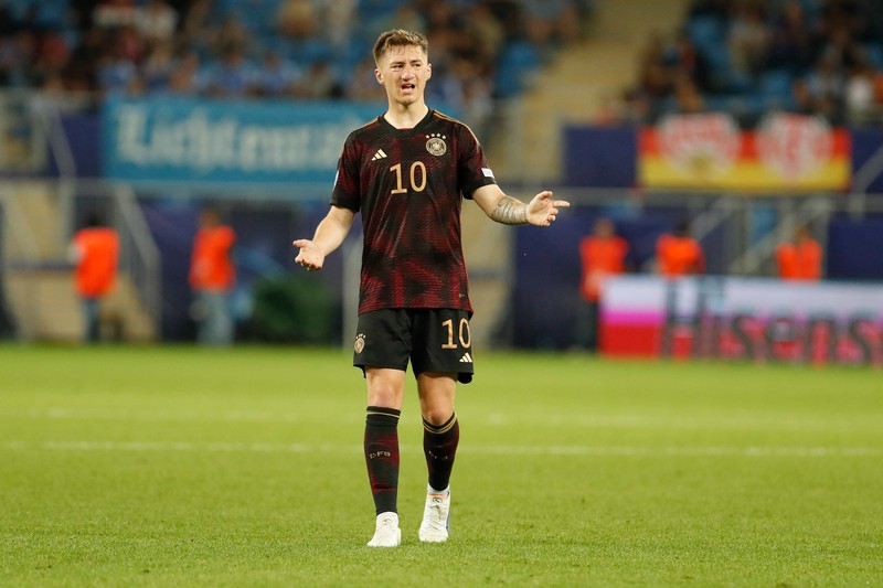 Angelo Stiller ist 2024 das erste Mal für den Profikader der deutschen Nationalmannschaft aufgelaufen.