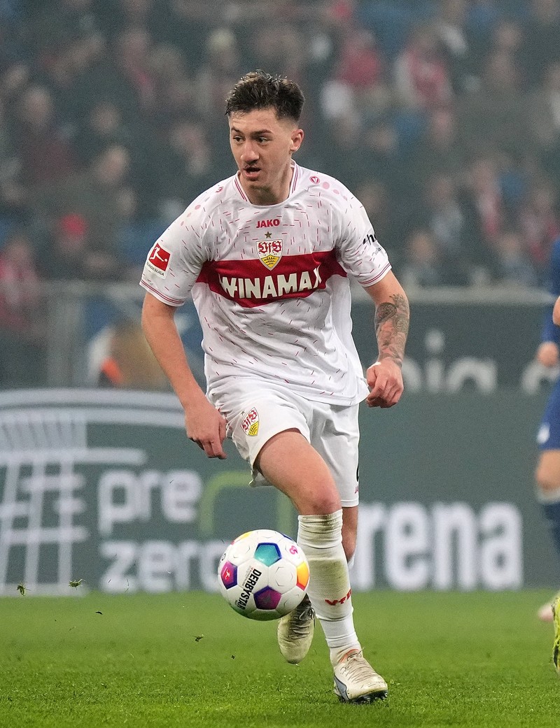 Angelo Stiller spielt beim VfB Stuttgart.