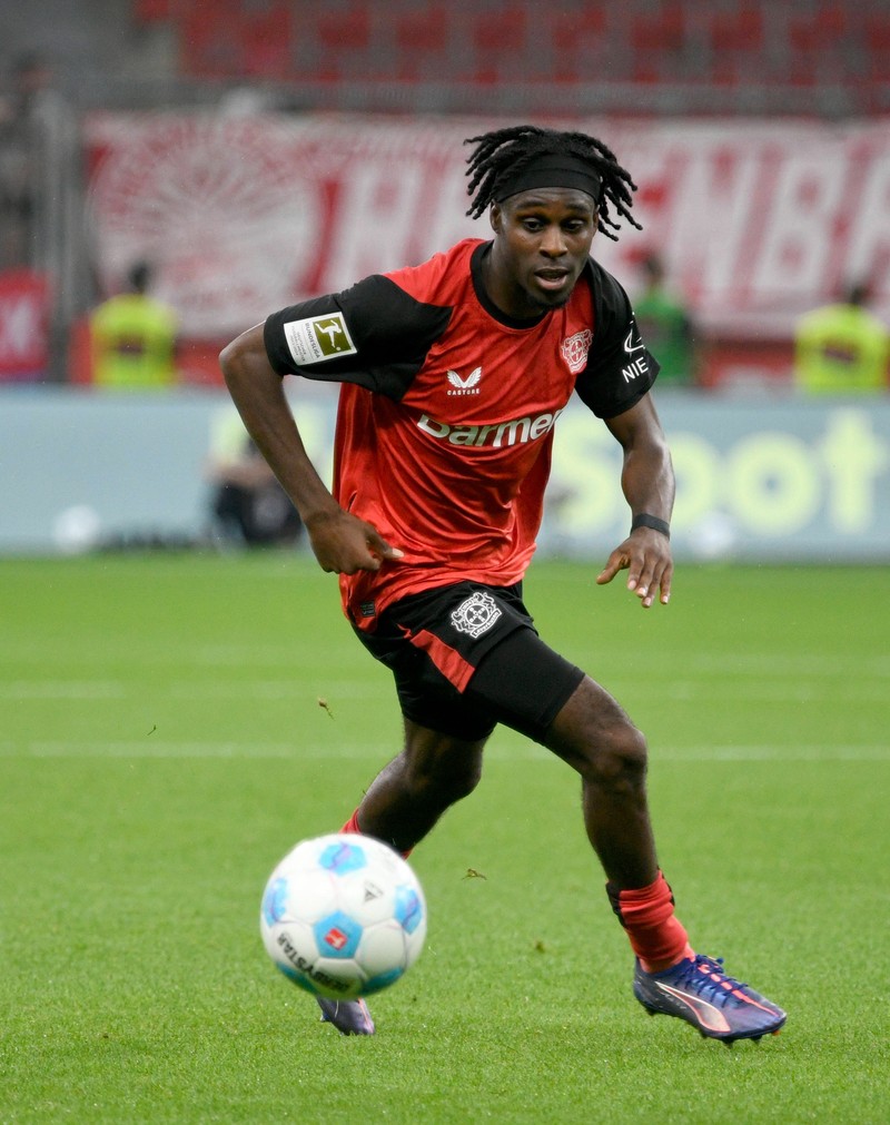 Jeremie Frimpong ist Abwehrspieler.