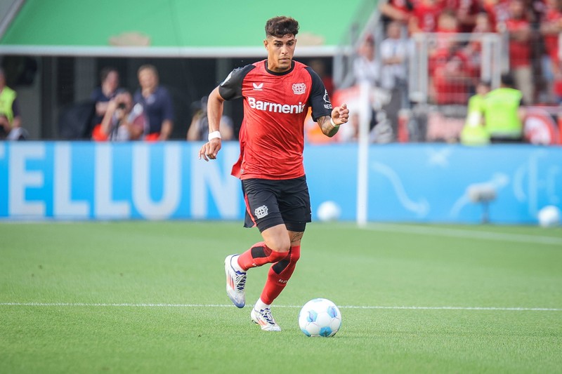 Piero Hincapie ist Spieler bei Bayer 04 Leverkusen.