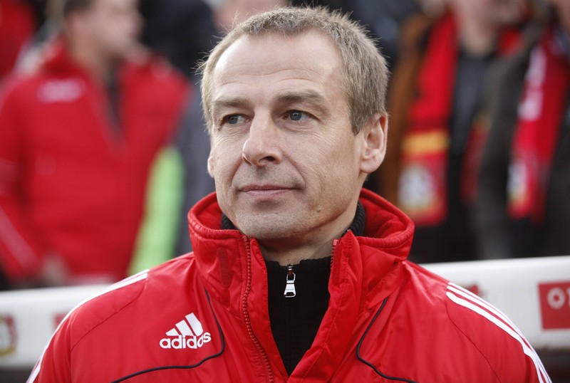 Jürgen Klinsmann ist ein ehemaliger deutscher Fußballspieler und Trainer.