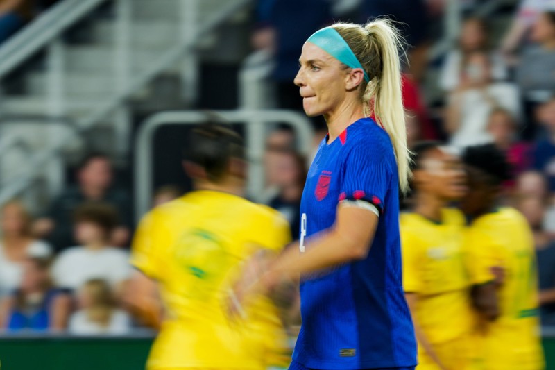 Julie Ertz hat es in die Top 5 der reichsten Fußballspielerinnen geschafft.