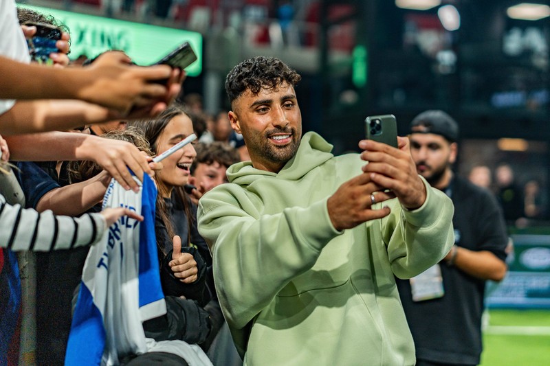 Nader El-Jindaoui ist Fußballer und Influencer.